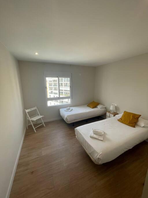 Apartamento Centrico De Diseno En Calle Tres Forques,Valencia Exterior foto